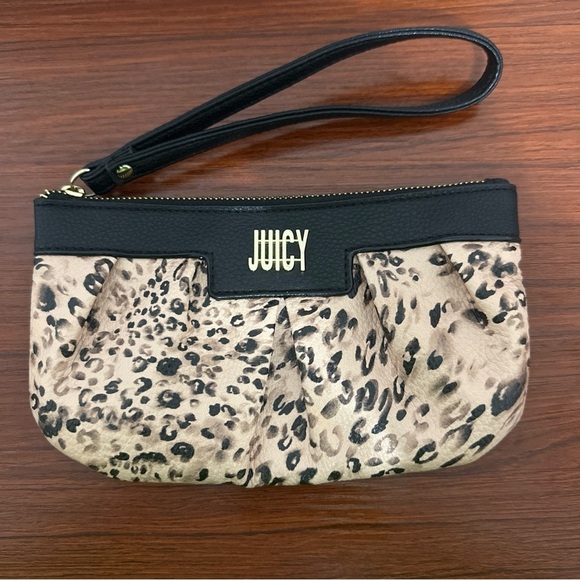 Juicy by Juicy Couture leopard print, and black wristlet new without tags - Picture 1 of 6